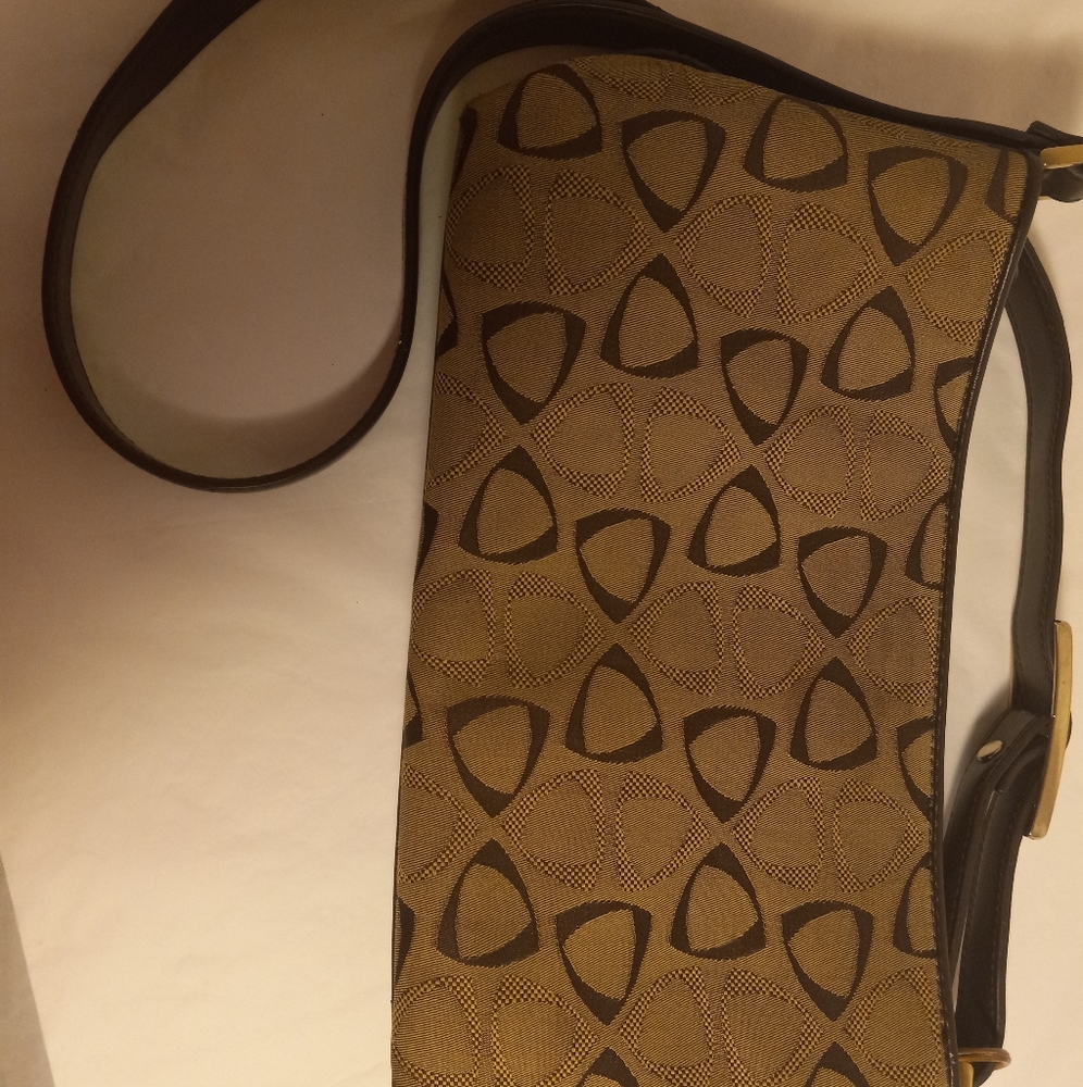 Liz Clairborne Shoulder Bag